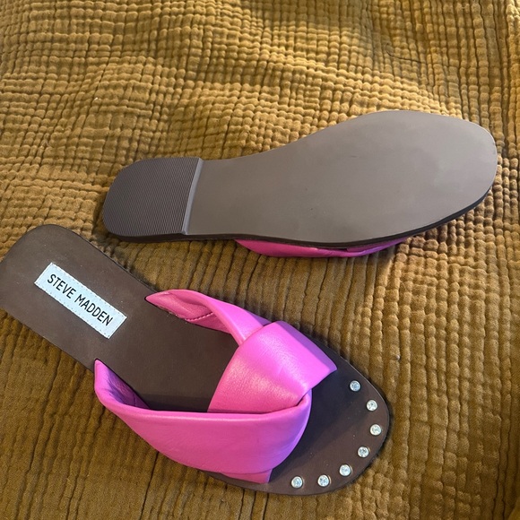 Steve Madden slide sandal - Picture 2 of 2